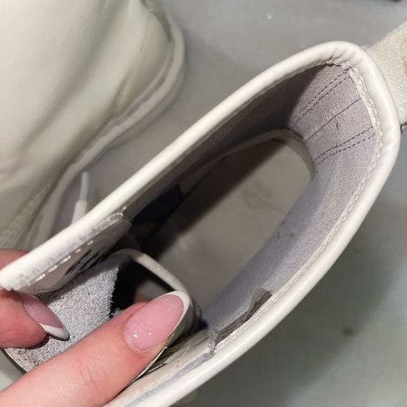 Original white doc martins - Picture 5 of 7